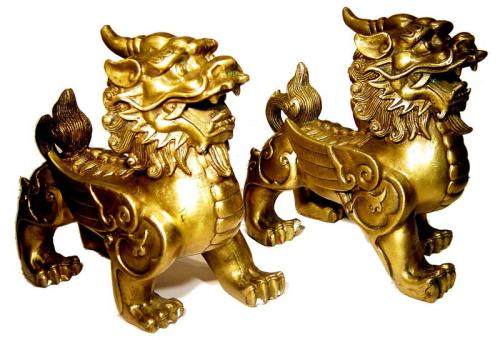 貔貅摆放最正确的方法,房屋西南缺角摆铜貔貅如何摆放