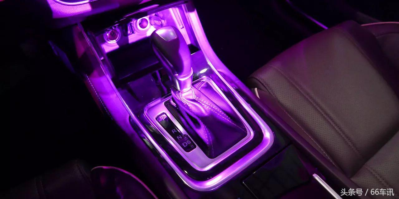 不只奥迪灯玩得溜，长安新车竟带呼吸LED大灯、黑科技中控！