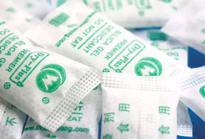 男童眼睛20分钟眼球被溶解,孩子眼球不谨慎被溶解视频谣言