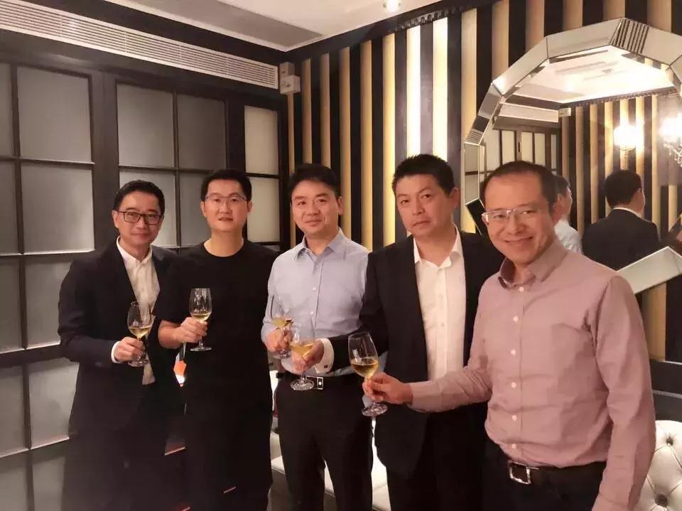 唯品会为何成功,唯品会走下坡路了吗