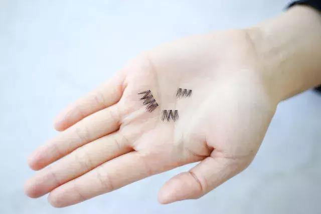 为什么你精心化的眼妆很显脏,化眼妆后总觉得磨得慌