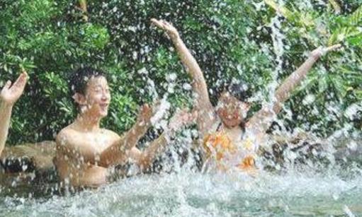 女性泡温泉的坏处,女人泡温泉的功效是什么