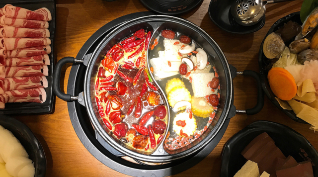 吃一次饭拉一次怎么回事,吃火锅就肚子疼拉肚子是怎么回事