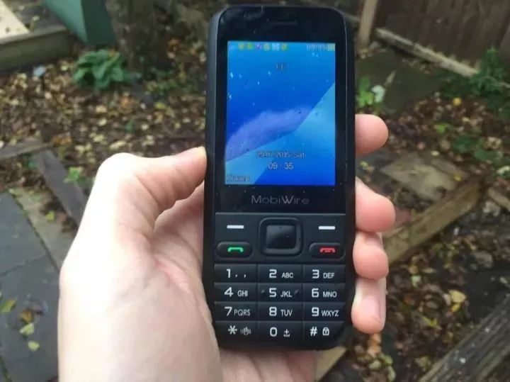 把自家破后院谎称为高级餐厅，7个月做到伦敦餐厅NO.1