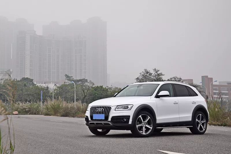 全新奥迪q5sportback试驾,上汽奥迪q5e-tron试驾