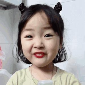 孩子让我们超越自我成就自己,让孩子明白只有不放弃才能成功