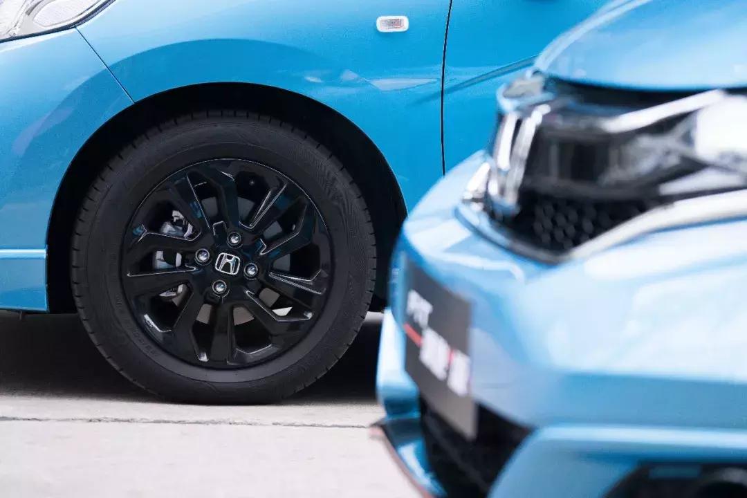 老款GK5车主试驾新飞度潮跑+版：原厂就带改装这下省钱了