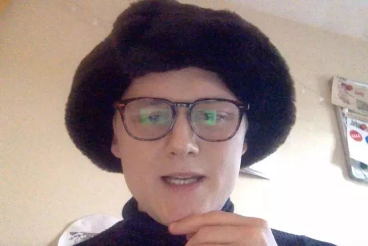 把自家破后院谎称为高级餐厅，7个月做到伦敦餐厅NO.1