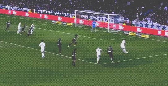 卡卡和c罗的爱情故事,卡卡说见证了c罗的最强时期