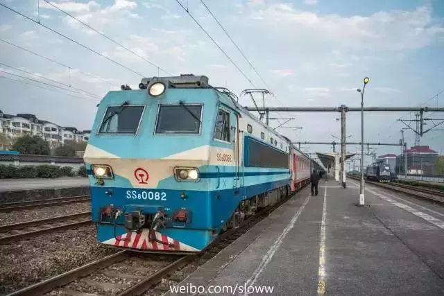 下辈子我只想做一只猪,下辈子我只想做一个俗人