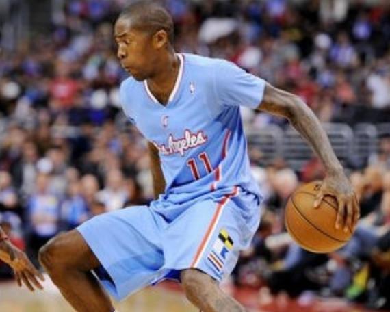 篮球场侮辱对手的行为,篮球场上的强硬对抗集锦