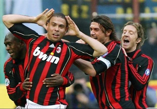 巴乔跟马尔蒂尼谁才是意大利老大,巴乔在老马尔蒂尼打了几场比赛