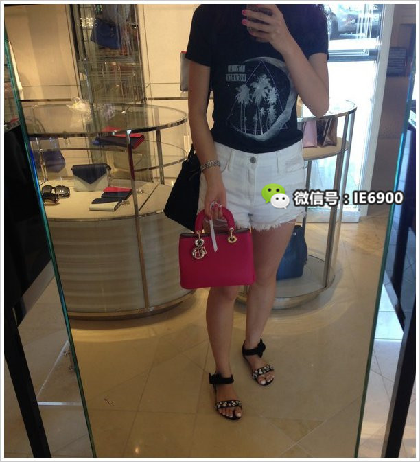 快看美女网友美国败金50W，购买超多奢侈品包包！小编很嫉妒！