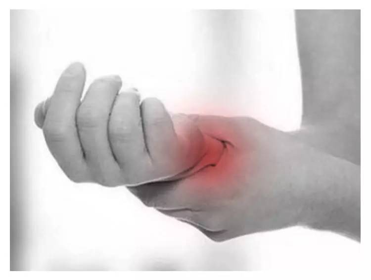 新妈妈手腕疼怎么治疗,新妈妈产后恢复妙招大全