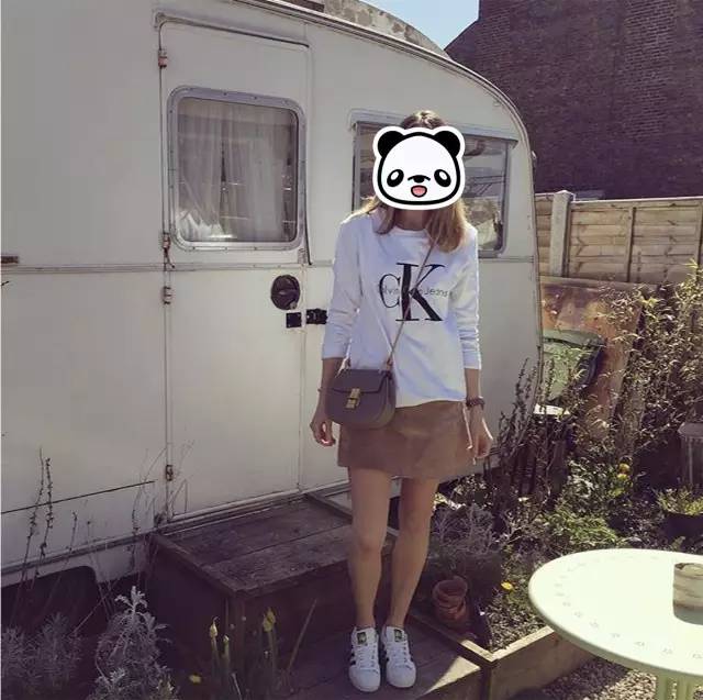 “半小时遇到4个同款”|留学生撞包大调查