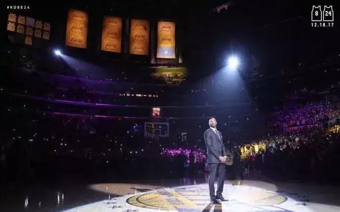 要不是球衣挂太高科比拿不到，勇士根本不会赢！