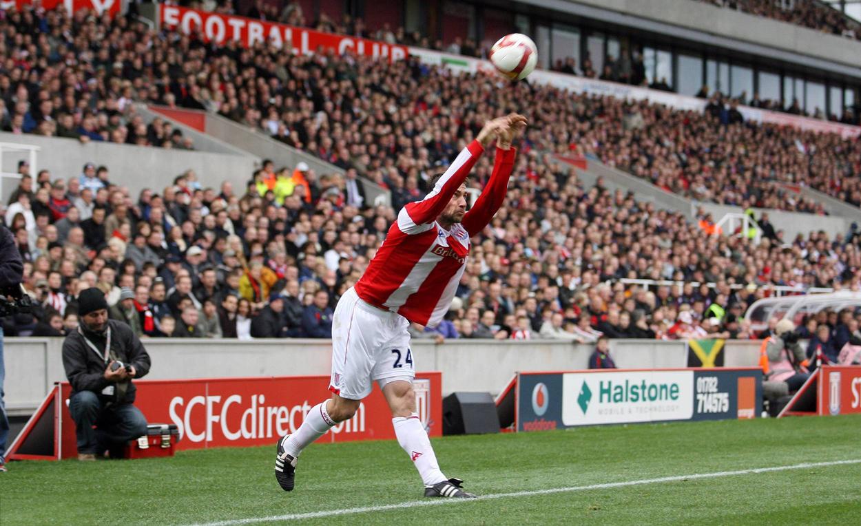 人造草和天然草区别,人造草坪和自然草有什么区别