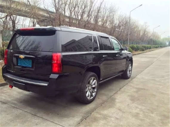 兰德酷路泽途乐路虎卫士谁更耐用,途乐路虎2022款落地价多少钱