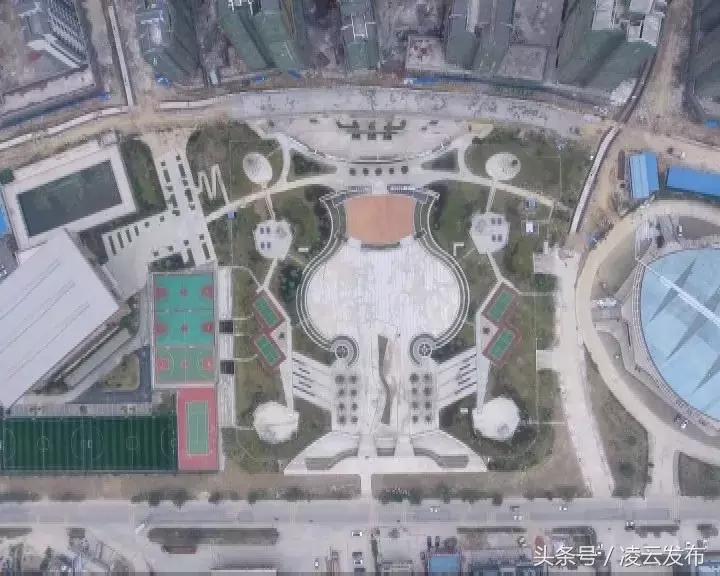 凌云路体育公园,凌云峰体育公园