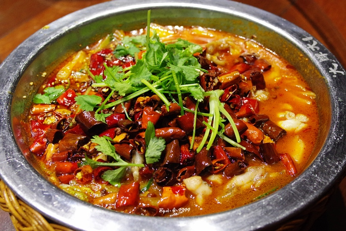 大牌大：美女主持引领的这顿杭帮菜，有点意思