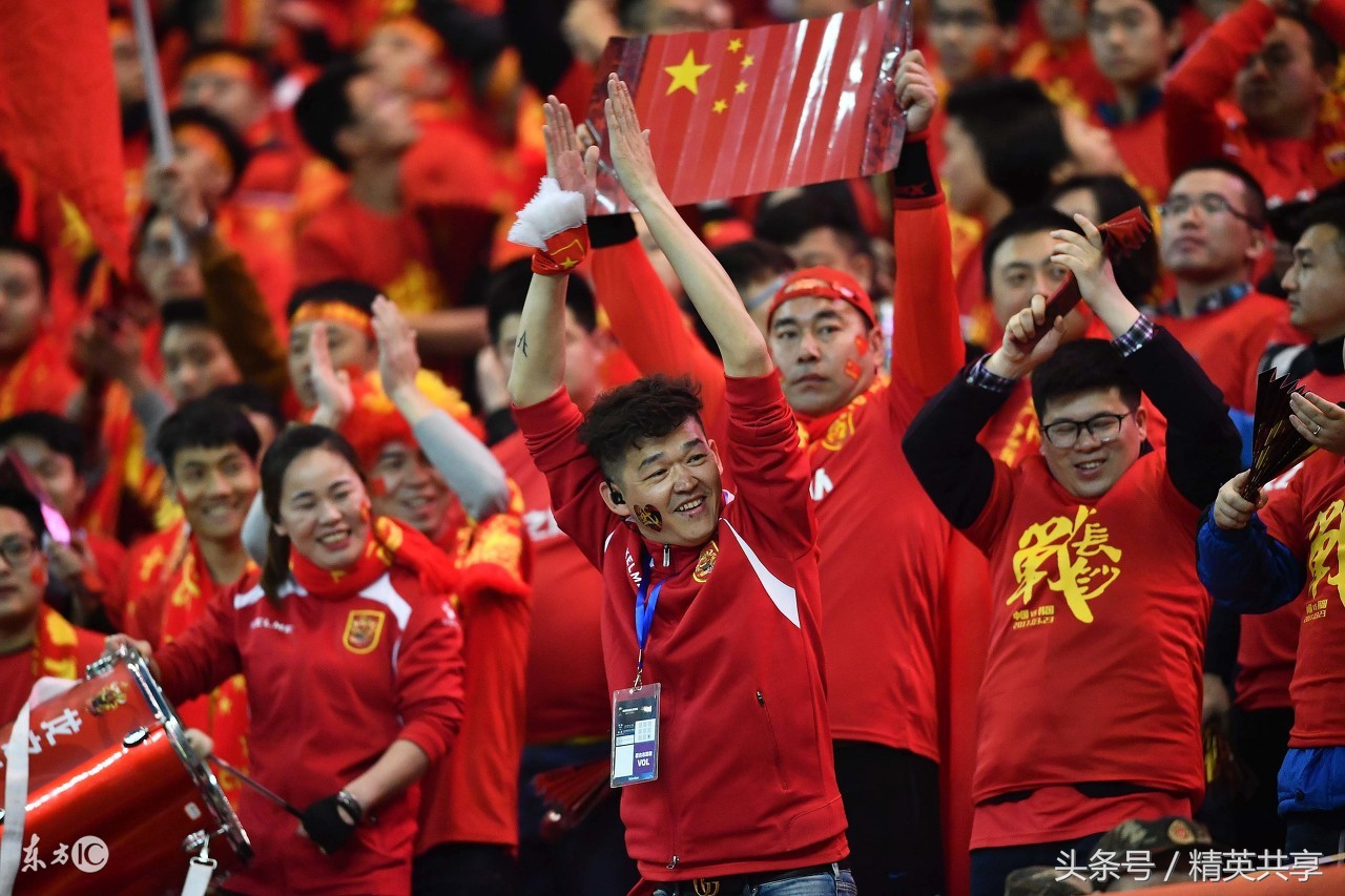 这是2017年微信朋友圈的精华版，每个月就一条，值得收藏