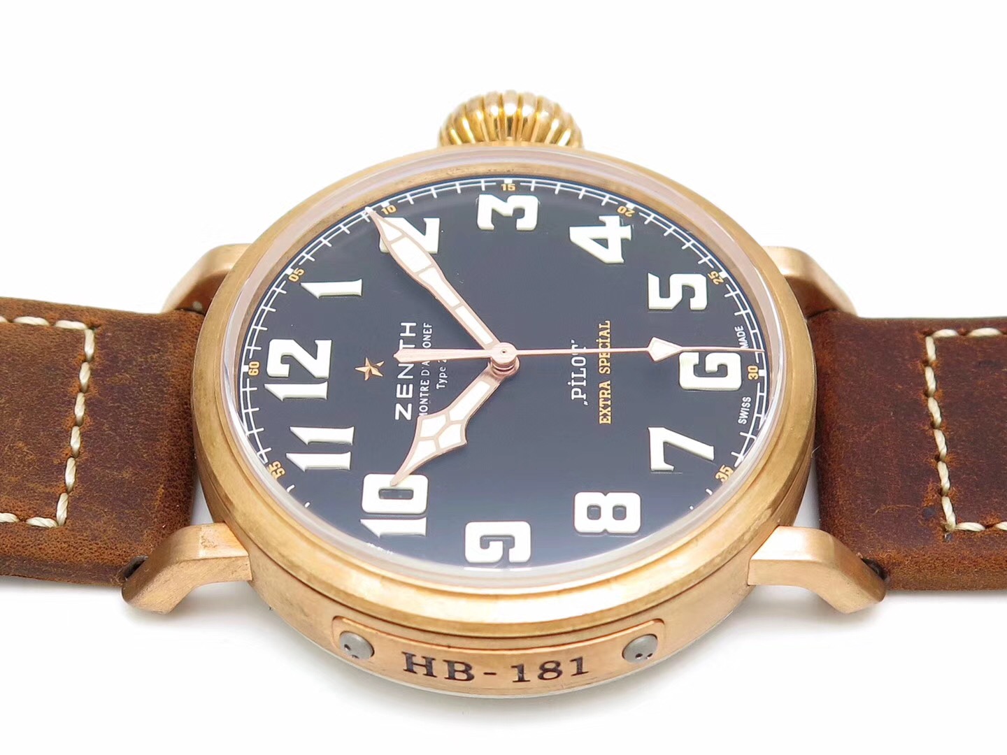 胡歌一路前行同款运动手表,胡歌同款蓝表面陨石手表