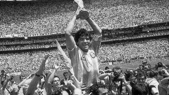 卡卡退役后还可以复合吗,卡卡退役的瞬间