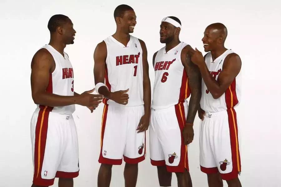 骑士13逆转各球星反应,骑士13连胜