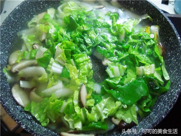 简单的年糕汤,没有配菜的年糕做法