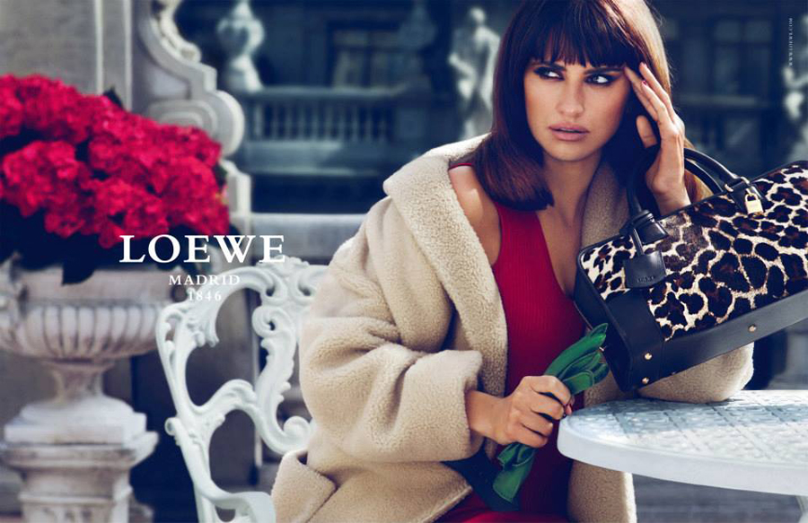 说没有“奢侈品电商”，然而自己第一个在美股上市？