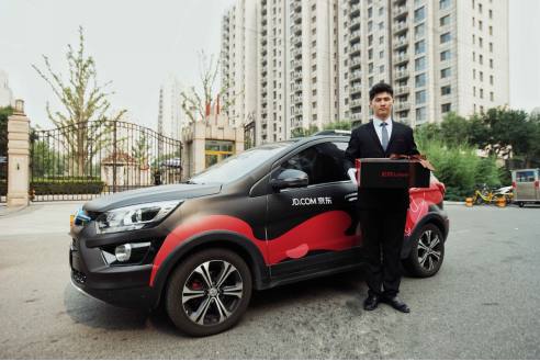 说没有“奢侈品电商”，然而自己第一个在美股上市？