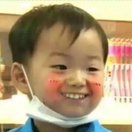 高颜值大学霸+爱玩王者，这样的赌王儿子麻烦请给我来一沓！