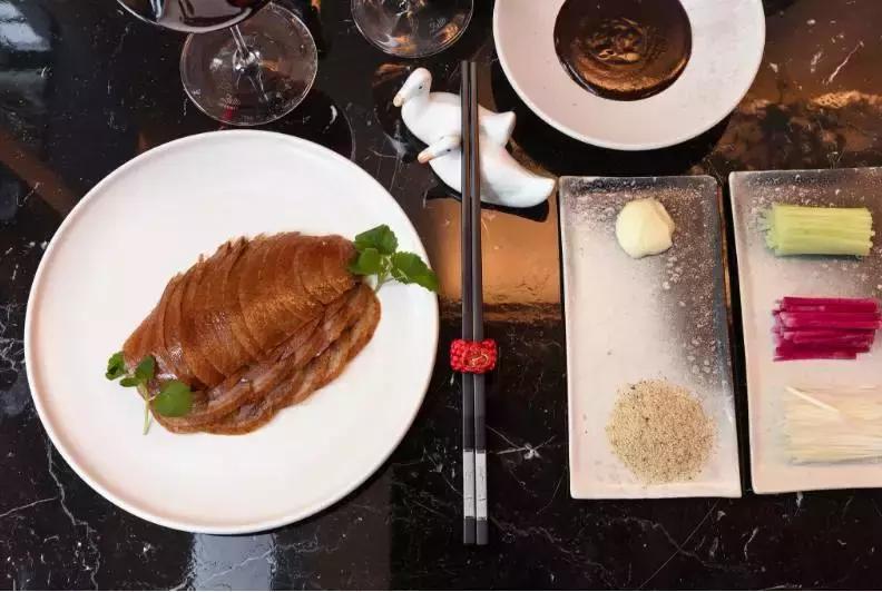 600多一只的北京烤鸭,600元左右一只老北京烤鸭