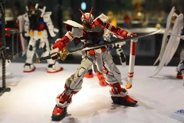 送直男实用礼物清单 (盘点那些年收到的直男礼物)