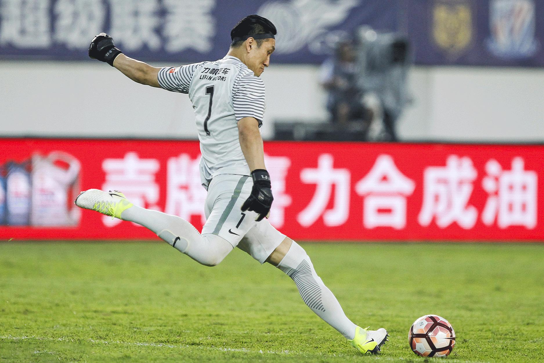 足球比赛规则名词解释,幼儿足球场地标准尺寸图片及介绍