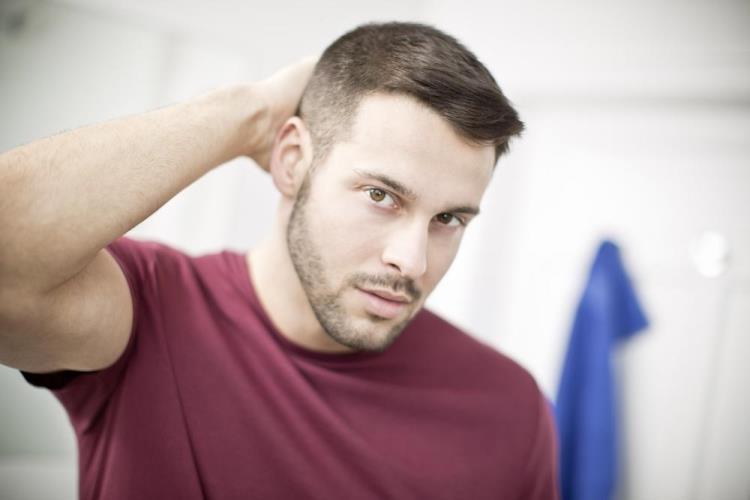 雷明顿剃须刀是国产的吗,雷明顿剃须刀电动男士