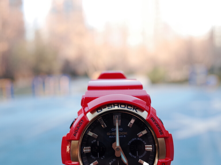 狗爷戴的卡西欧,卡西欧和iwatch哪个值得买