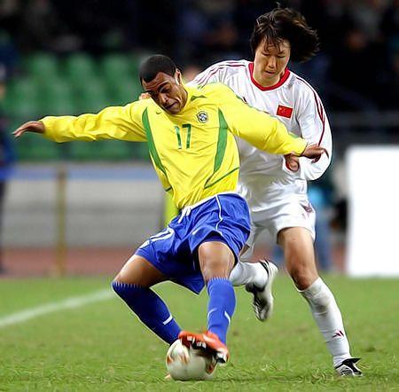 足坛记忆,盘带大师德尼尔森世界杯