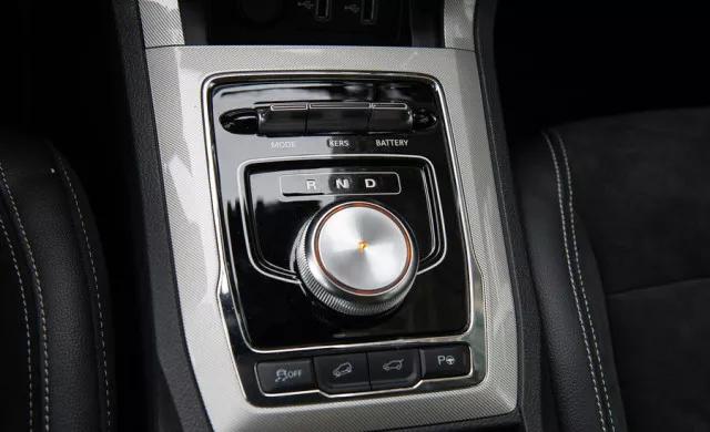 荣威erx5纯电动怎么开空调,荣威rx5充电状态下开空调