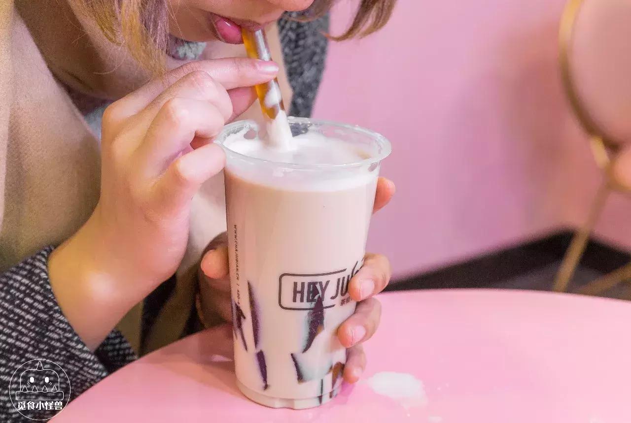 百货公司｜在魔都卖出4800000杯的水果茶，3天后才能喝