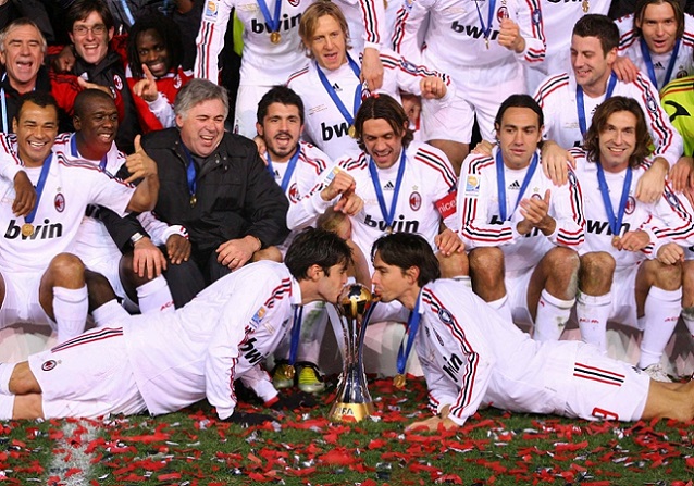 足球初恋卡卡退役视频,足球初恋罗纳尔多