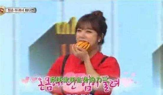 明星绝技好心酸，baby吞拳头，更有人口吞20根火腿肠100根塑料管