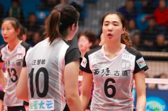 发球失误李盈莹,李盈莹被砸脸的比赛