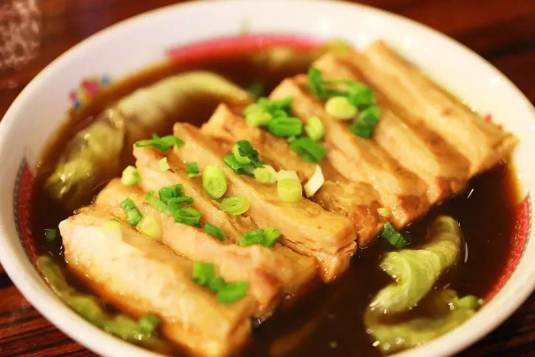 你来过无数次三里屯，却从没走进过这栋吃货大楼？！