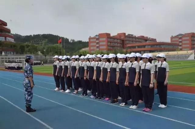 崂山二中学校,青岛市崂山区第二中学怎么样