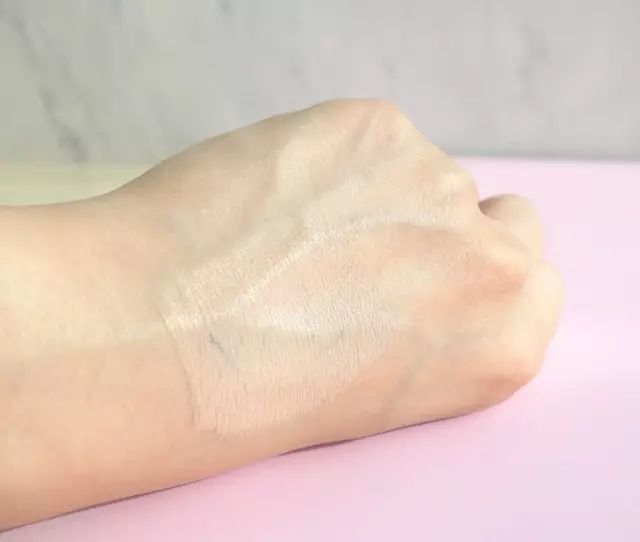 ysl气垫摇滚测评,珂莱欧和ysl气垫对比