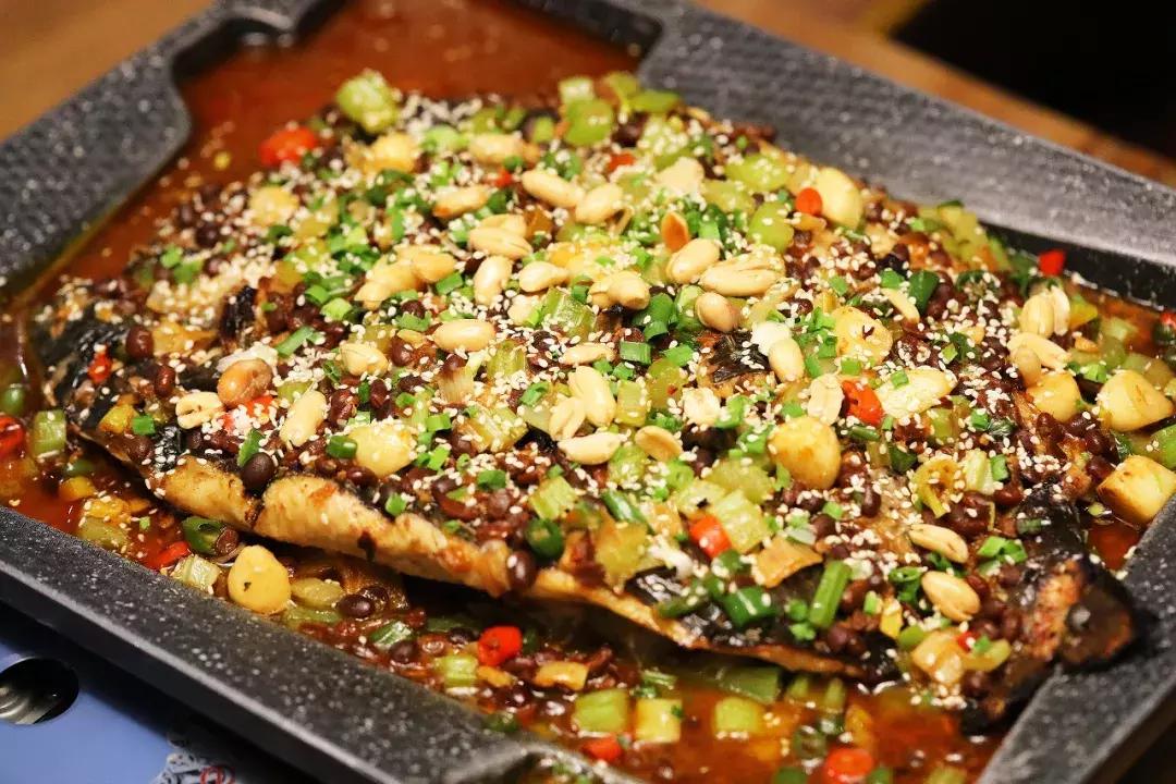 你来过无数次三里屯，却从没走进过这栋吃货大楼？！