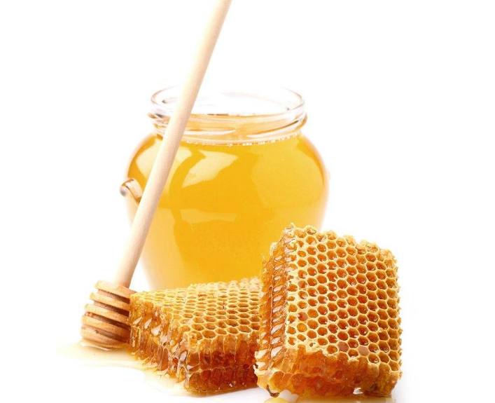 脸上黑痣去不掉，看奶茶妹是这样做的