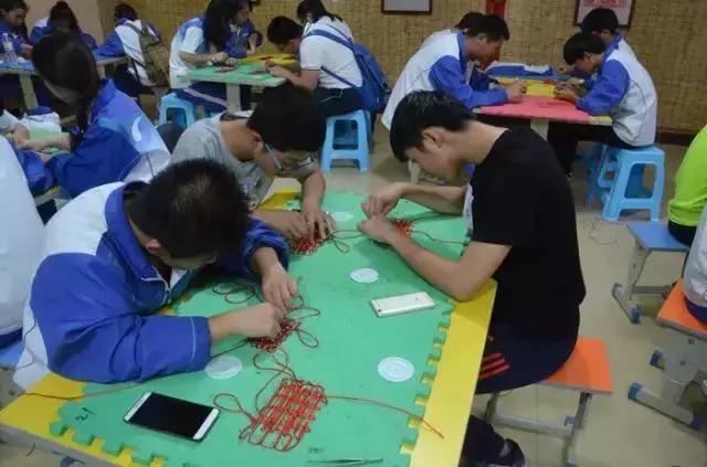 崂山二中学校,青岛市崂山区第二中学怎么样