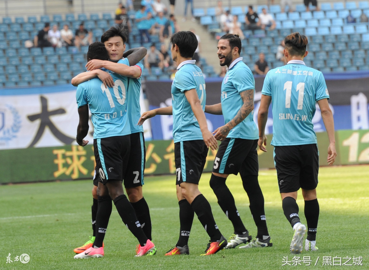 从实德内乱到一方撤资，苦命的大连足球何去何从